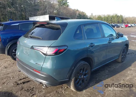 2024 Honda Hr-V Awd Sport/Awd Sport W/O Bsi from USA, damaged, VIN 3CZRZ2H57RM705763